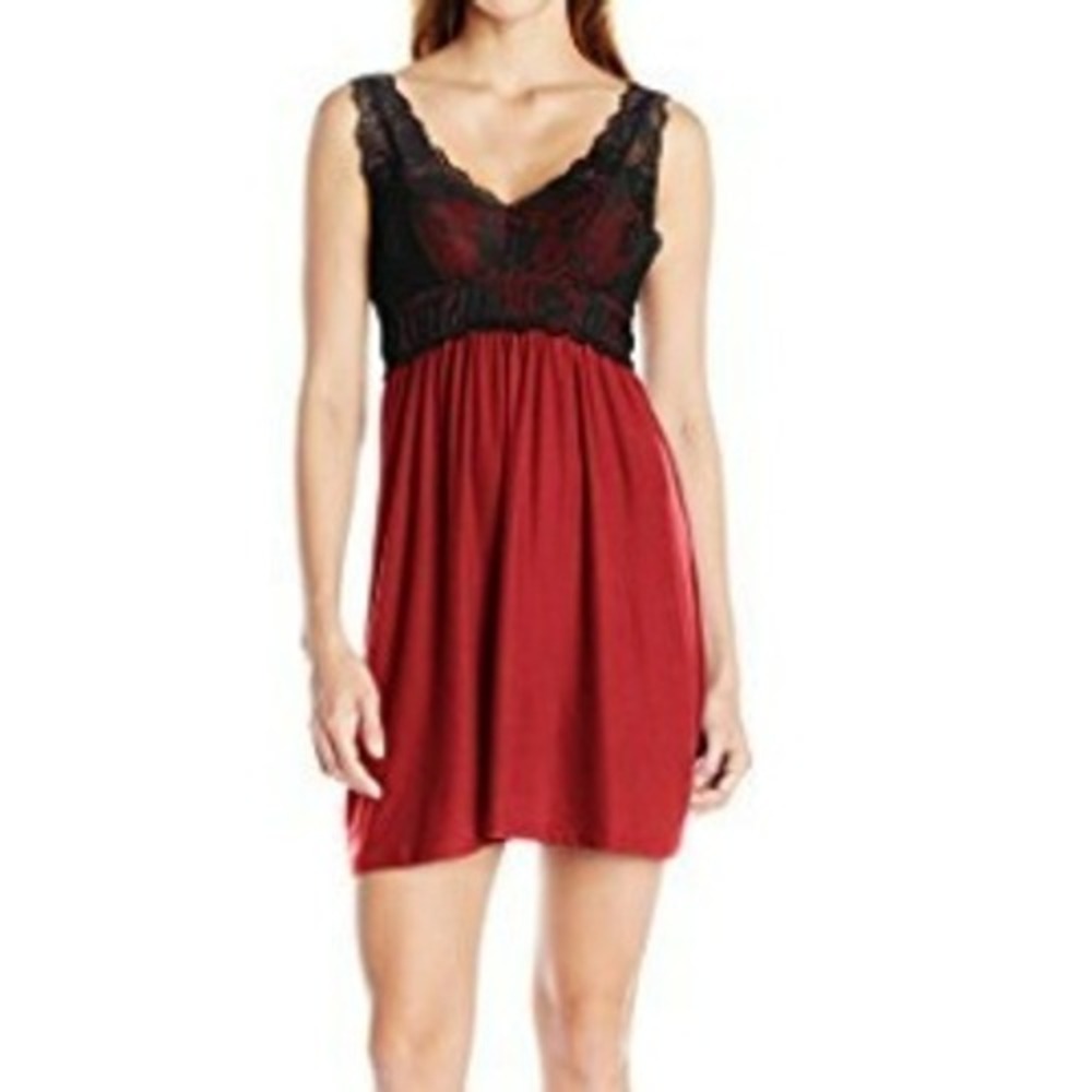 CINEMA ETOILE Women's Medium Seductivewear Red Black Lace Babydoll‎ Nightgown